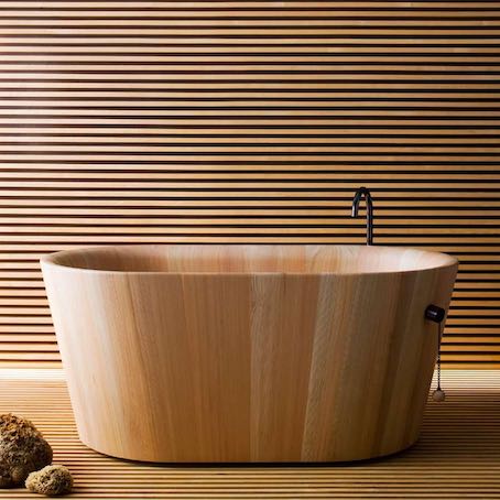 Baignoire en bois d'inspiration japonaise