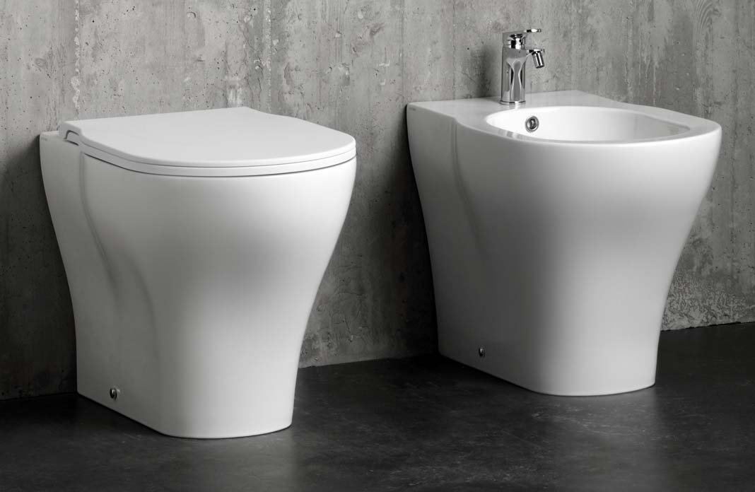 WC personnes obèses avec bidet