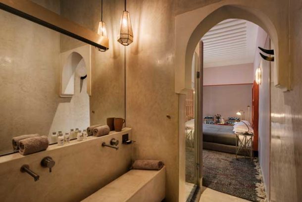 Une salle de bains à l'esprit marocain grâce au tadelakt | Styles de Bain