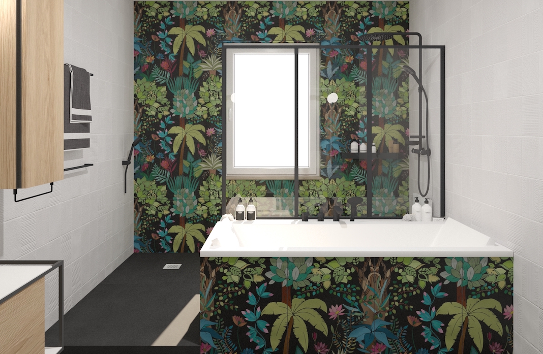 Salle de bains avec un carrelage mural motif jungle et un sol noir 