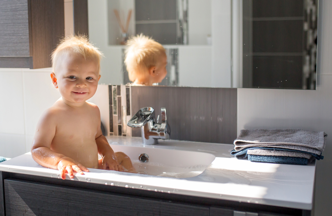 Baignoire bébé et accessoires pour le bain