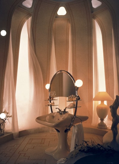 Double lavabo îlot, signé Luigi Colani pour Villeroy & Boch (années 1970)