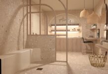 une salle de bains atelier de cosmétiques décorée comme un spa